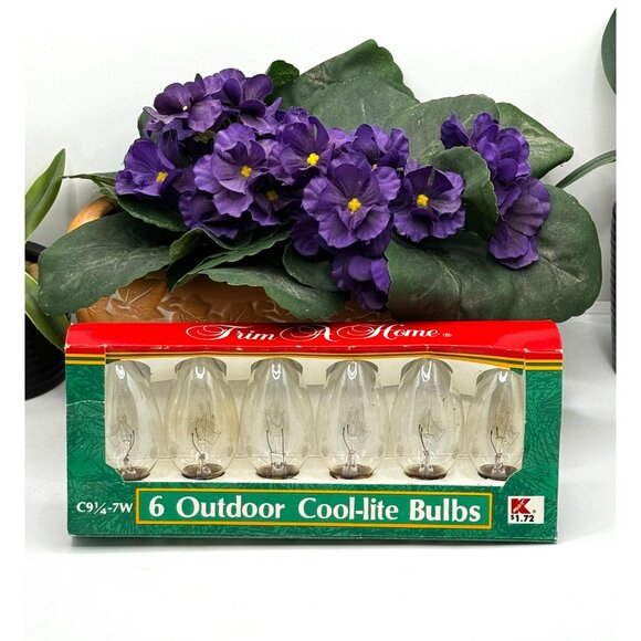 Trim A Home 6-Pack Outdoor C9 1/4 Cool-Lite 7W Bulbs - Picture 7 of 7